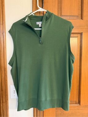 Peter Millar Green Zip-Front Sleeveless Vest - Men’s Medium